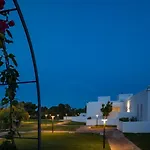 מלון Grotta Palazzese 5*