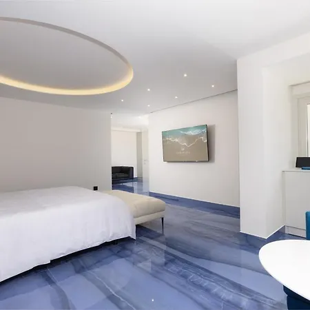 Grotta Palazzese 5* Polignano a Mare