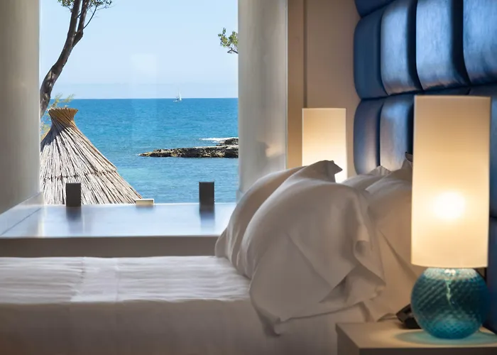 Grotta Palazzese Hotel 5*