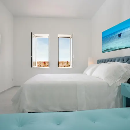 Grotta Palazzese Hotel 5*