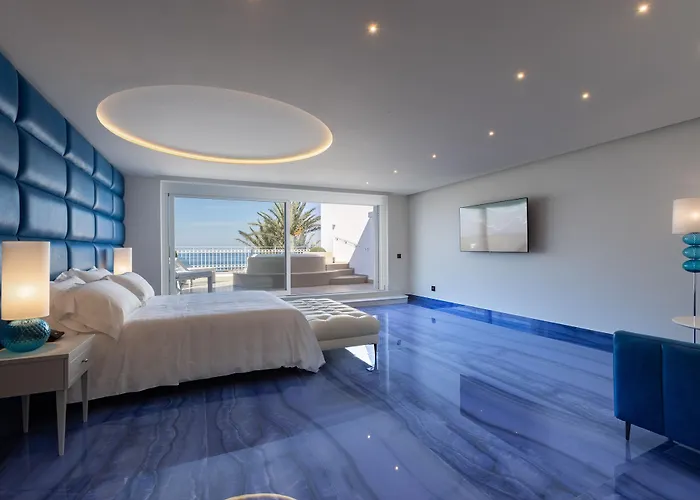 Grotta Palazzese Otel 5*