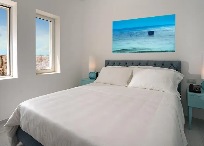 Hotel Grotta Palazzese 5*